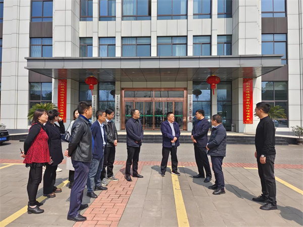 3月15日，洪董率隊赴安東集團建材產業園考察學習.jpg